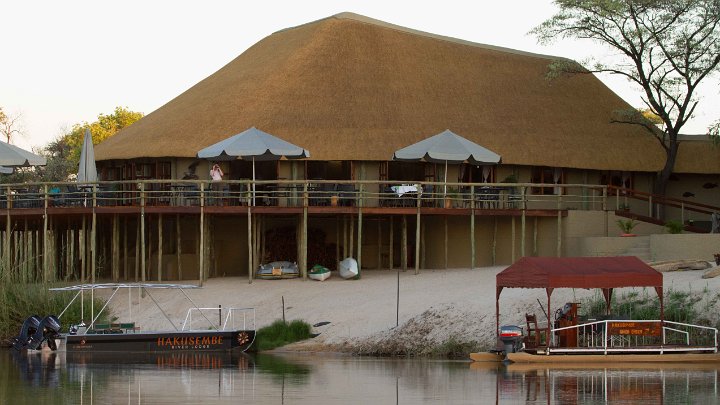 Hakusembe River Lodge