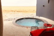 Private plunge pool