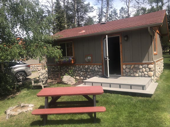 Patricia Lake cabin