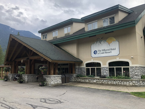 Hillcrest Hotel