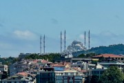 Approaching Istanbul dock