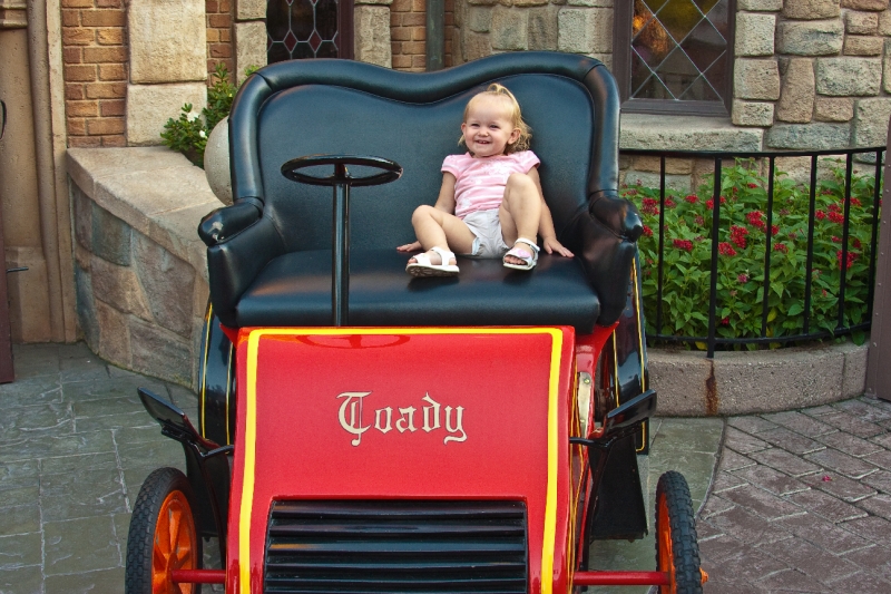 _MG_3567.jpg - Mr. Toad's car