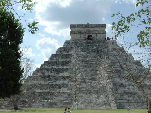 DSCN5609.JPG - Chichen Itza