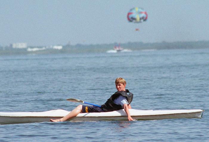 cancun2-4.jpg - Nicholas relaxing in canoe