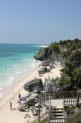 IMG_1369.JPG - the beach at Tulum