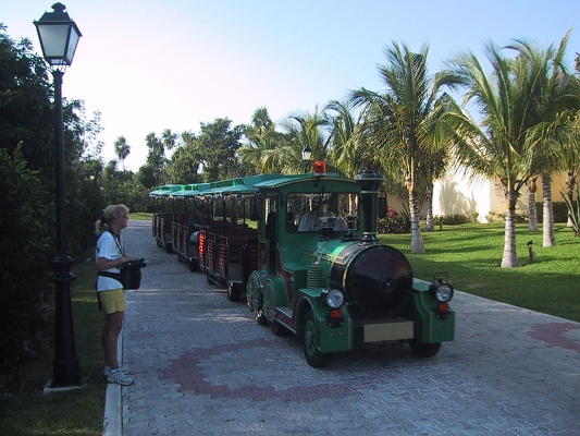 IMG_0383.JPG - Resort transportation --- this is the Green Train --- Johnny's ride home every night  --- ask him why he could not walk....