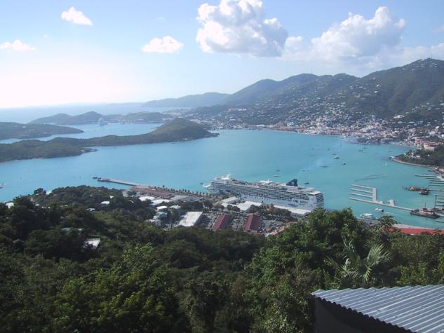 IMG_0230.JPG - View from top of Tram, overlooking Charlotte Amalie Harbor