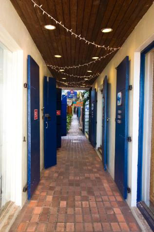 CRW_3069.jpg - Alleyway in Downtown Charlotte Amalie