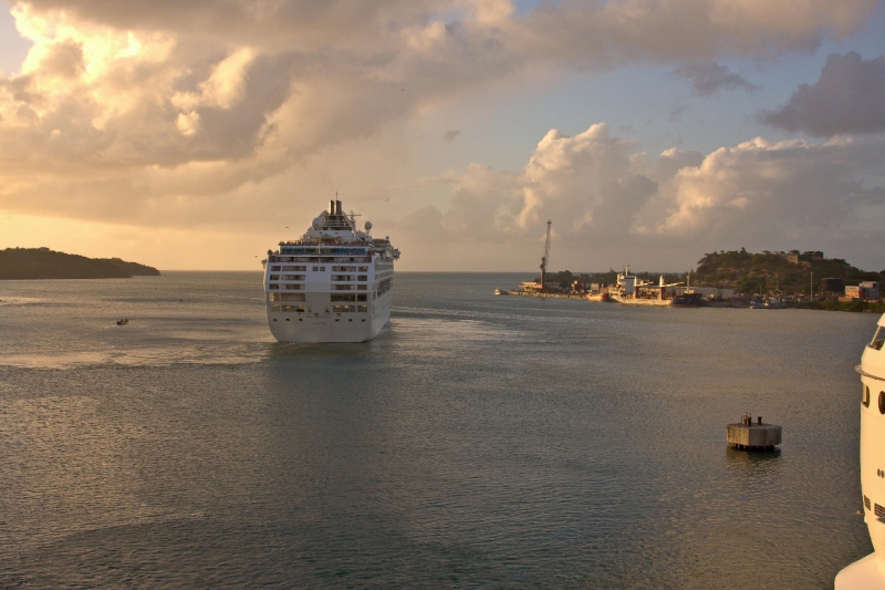 _MG_3977-72.jpg - Leaving Antigua