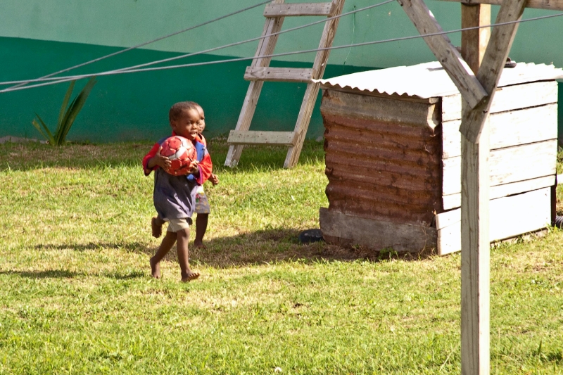 _MG_4128-105.jpg - children playing