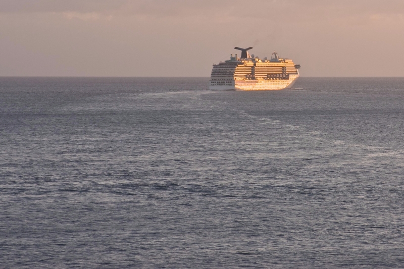 _MG_4229-127.jpg - Leaving St Maarten