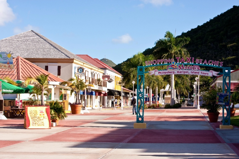 _MG_4259-133.jpg - pier shopping at St Maarten