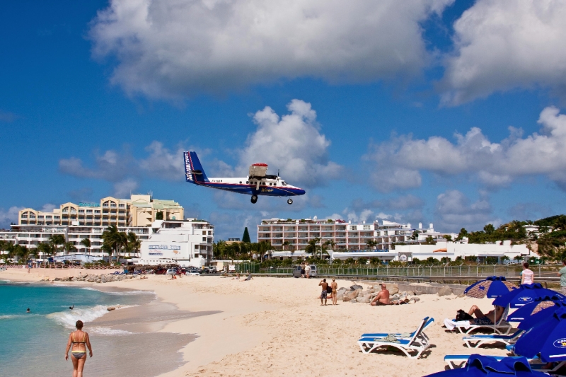 _MG_4333-145.jpg - Planes landing at Maho Beach